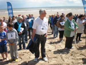 Senior Glass Systems sponsor Beach Bingo for Saint Catherine’s Hospice. Photo by Yorkshire Coast Radio